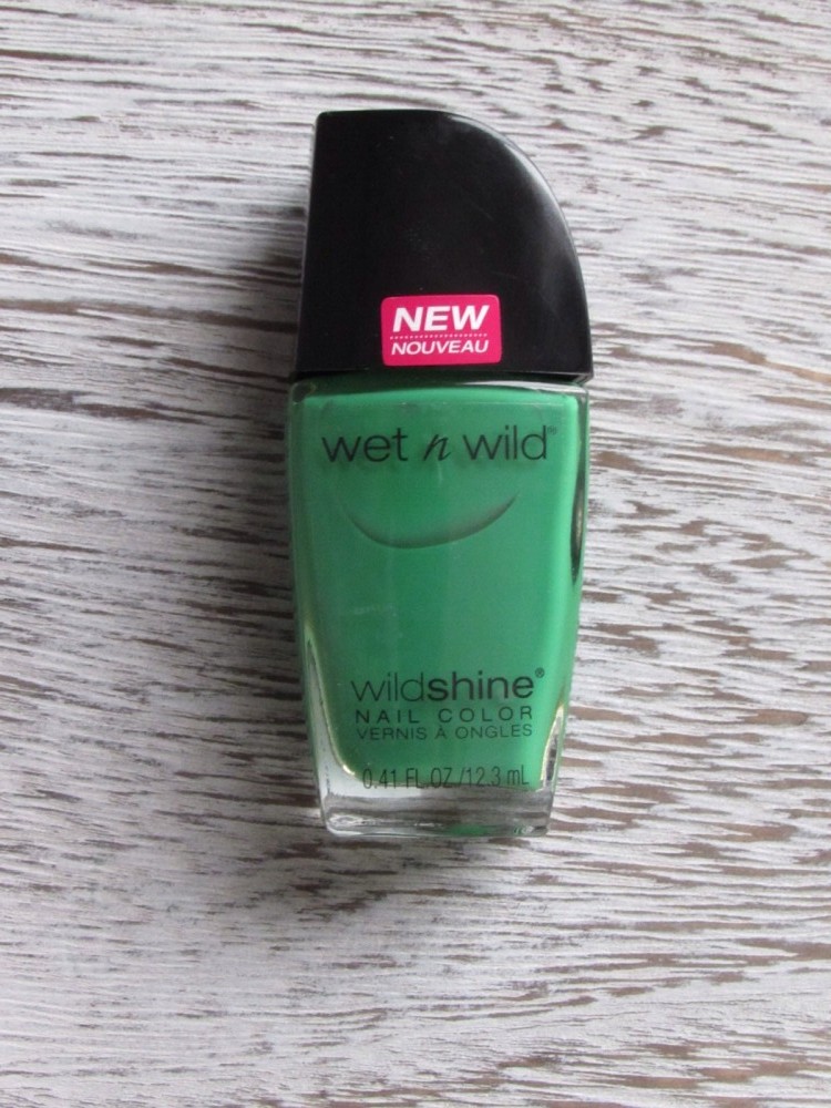 Review of Wet n Wild's Wild Shine Nail Color