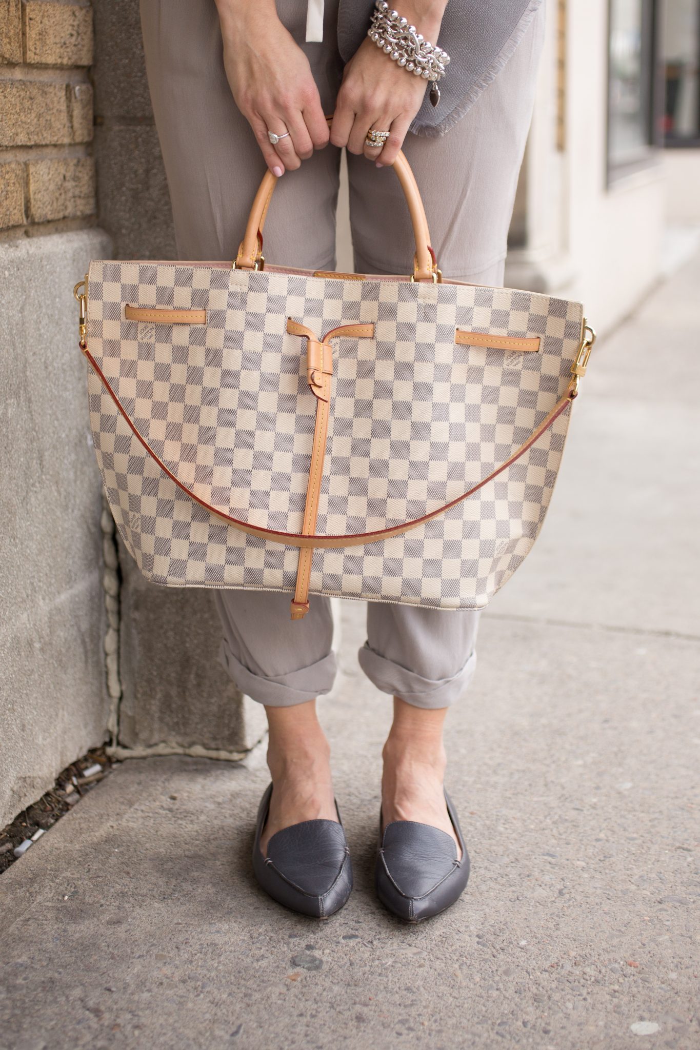 Wilfred Allant Pant from Aritzia, grey Louis Vuitton Scarf, Louis Vuitton Girlolata Bag, grey Karl Lagerfeld loafers