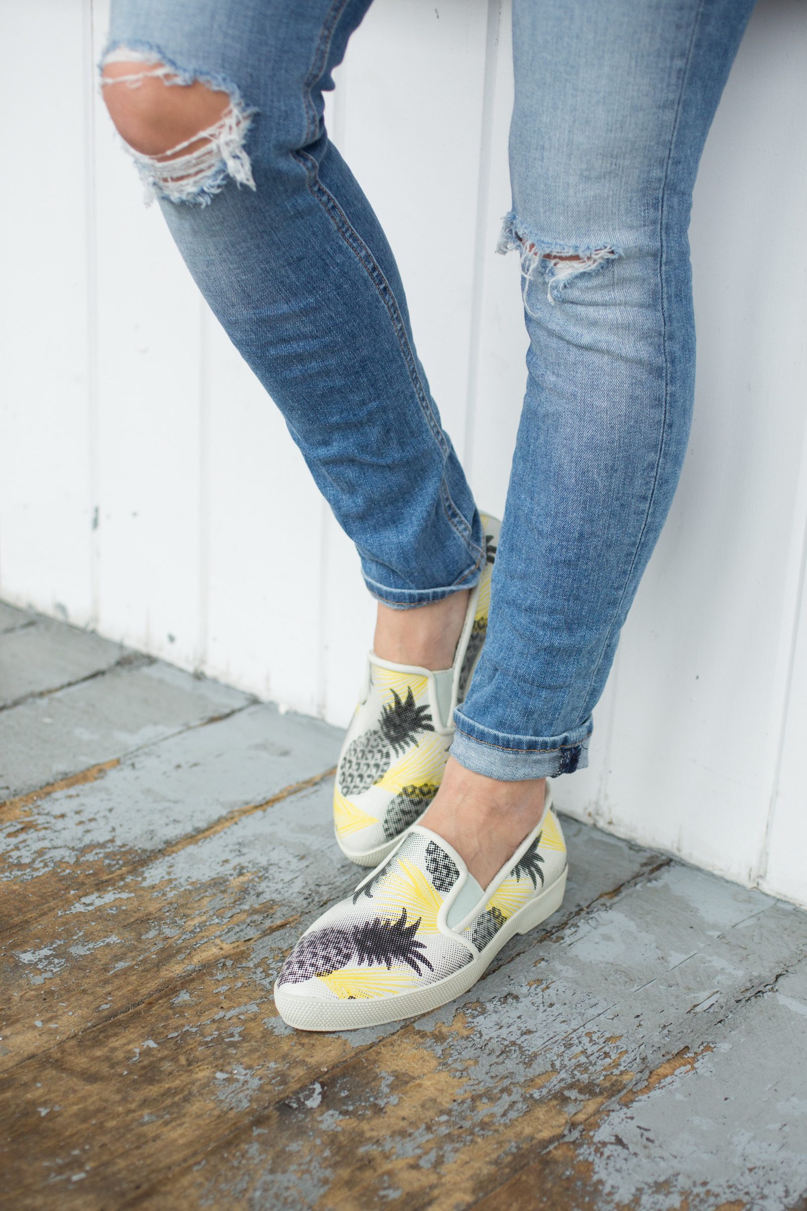 toms pineapple shoes