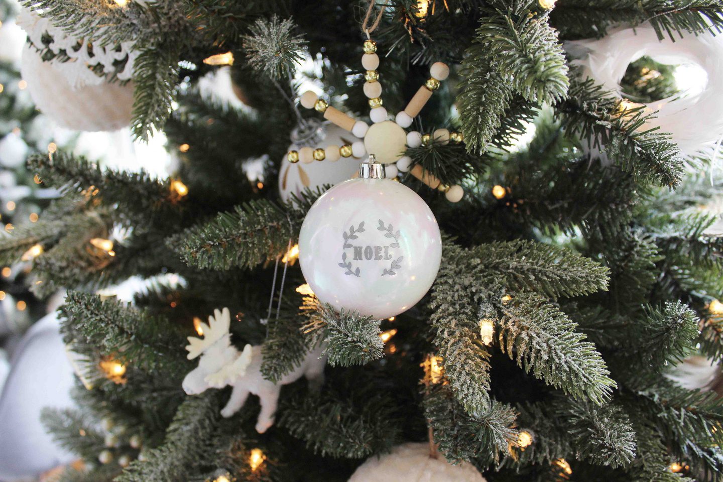 Personalizing My Christmas Ornaments from the Canadian Tire CANVAS