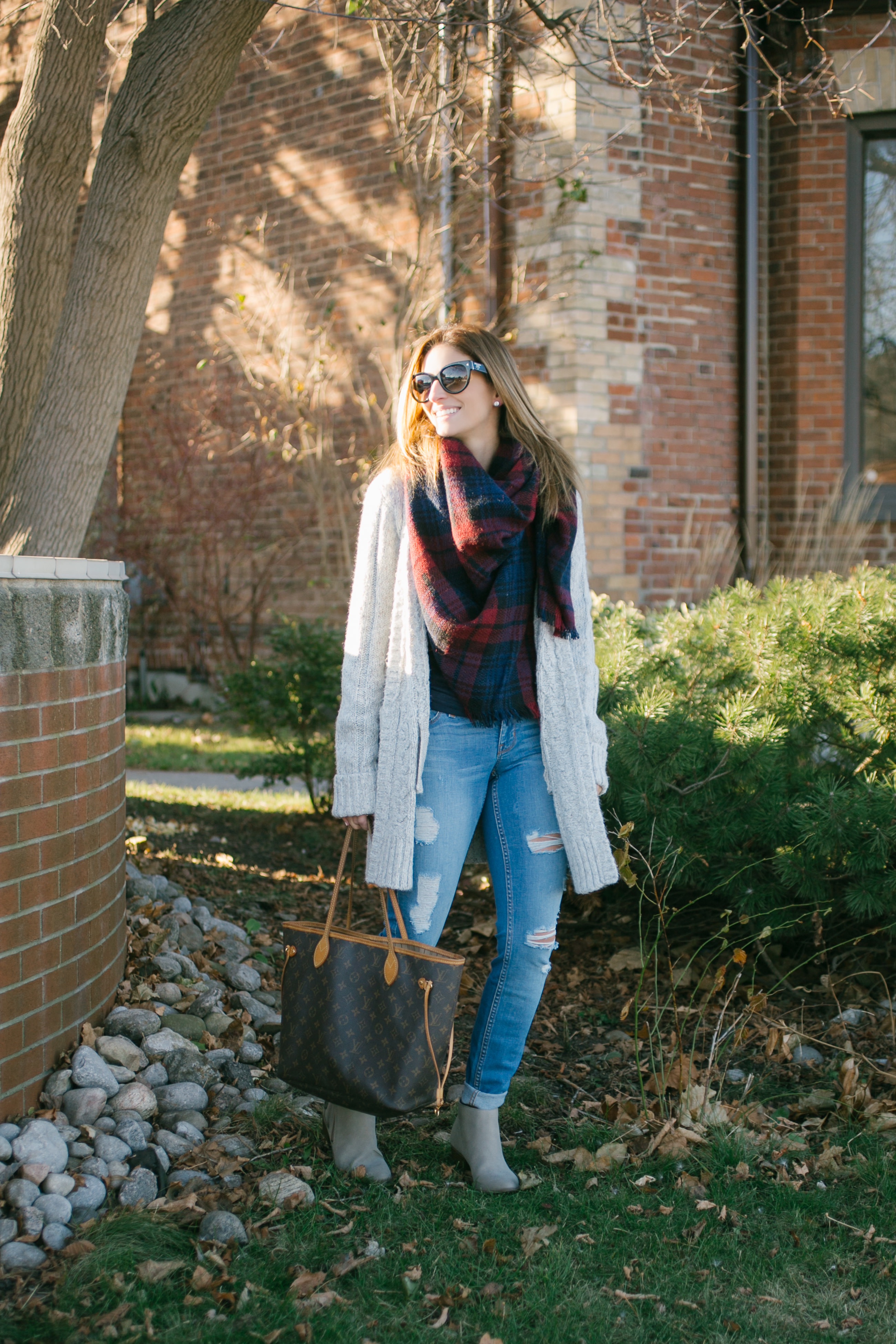 Winter weekend outfit with plaid blanket scarf, cardigan, distressed Guess jeans and louis vuitton never full sparkleshinylove