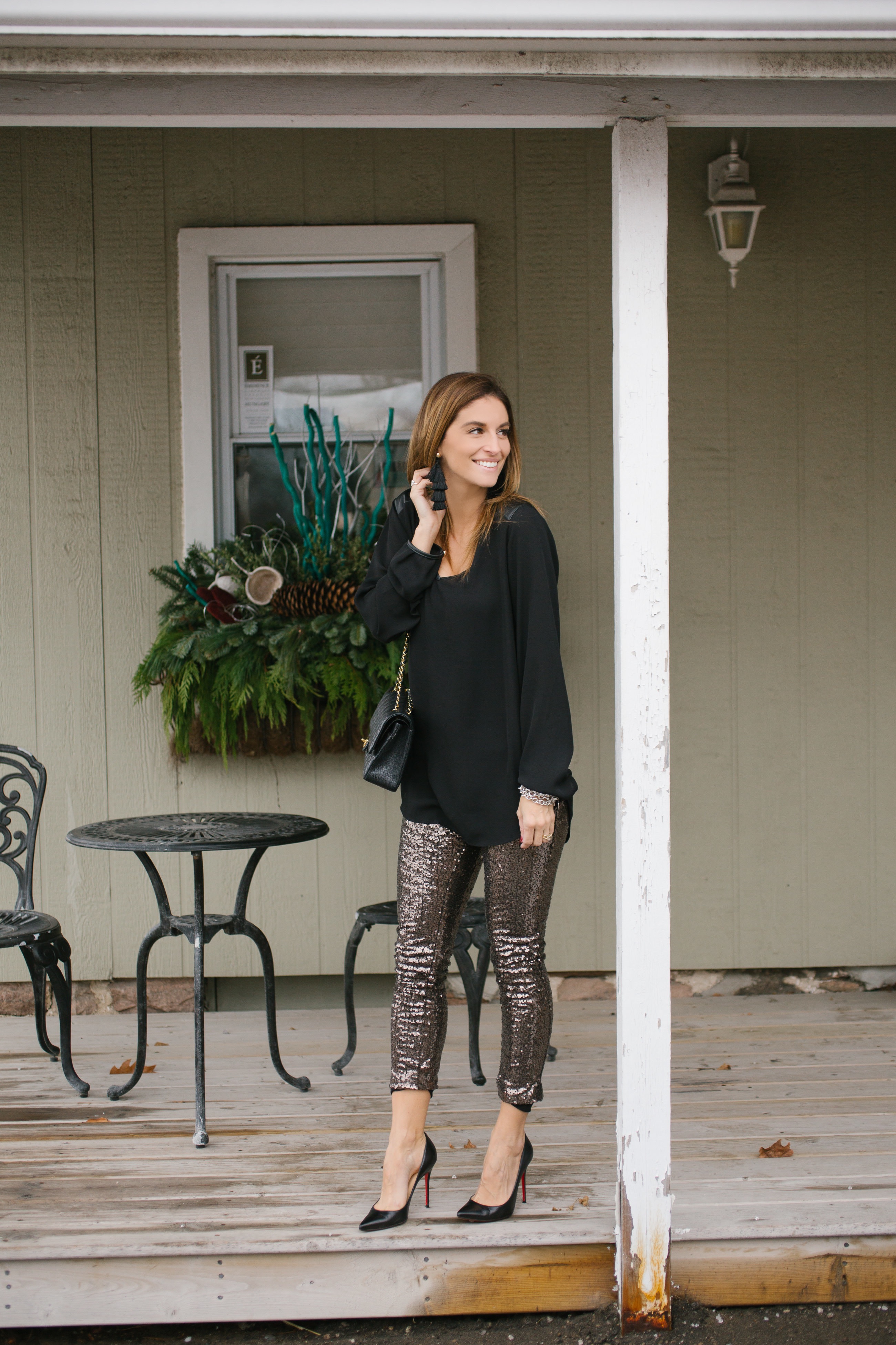 how to style gold sequin pants