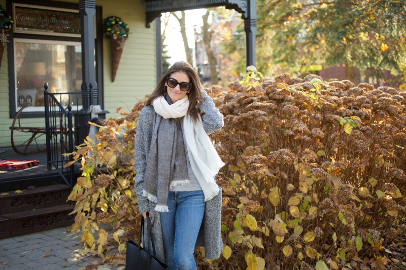 cozy weekend look with cardigan and scarf
