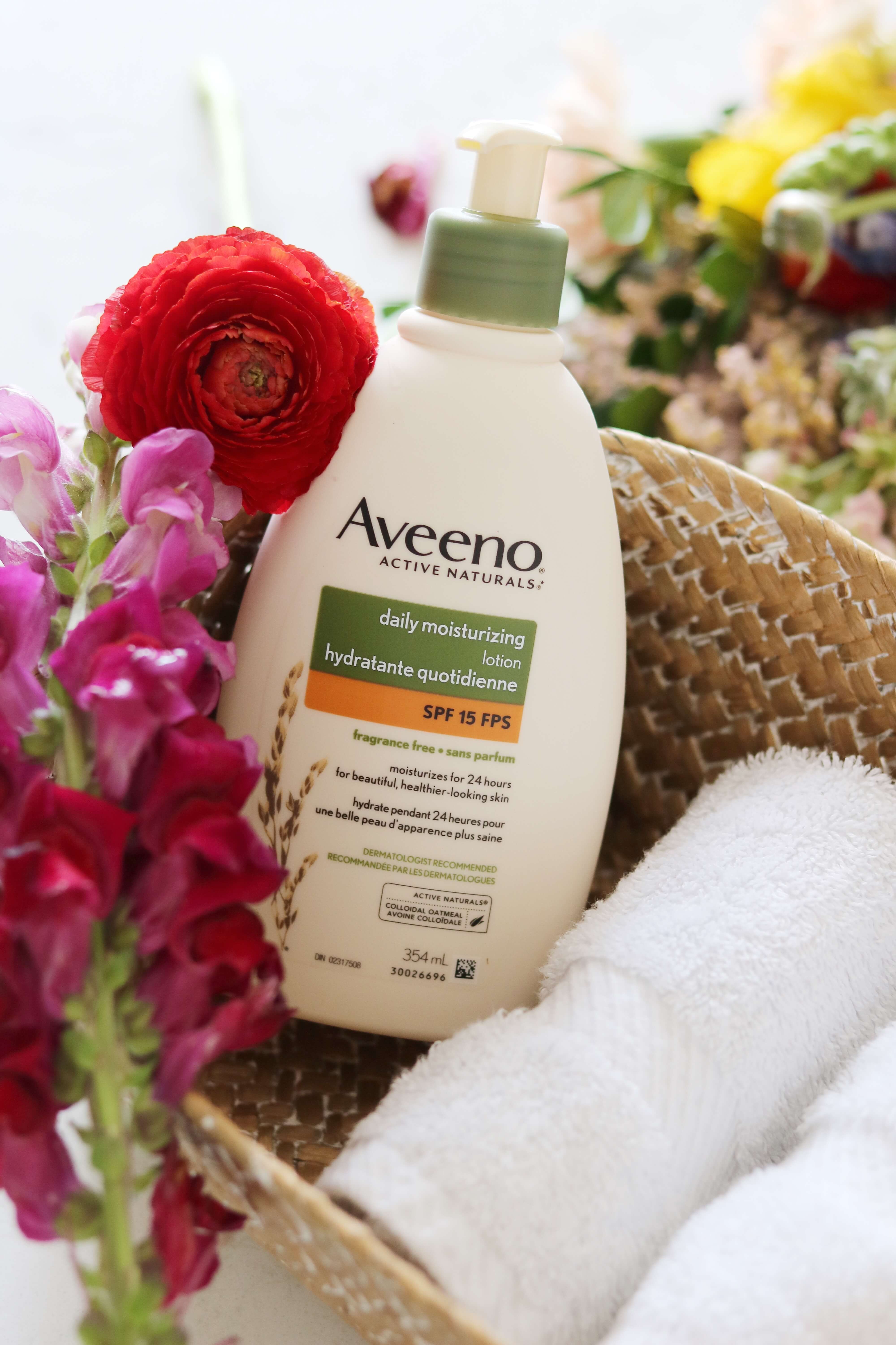 review of NEW AVEENO® ULTRA-CALMING® Daily Moisturizer Mineral SPF 30 sparkleshinylove mandy furnis