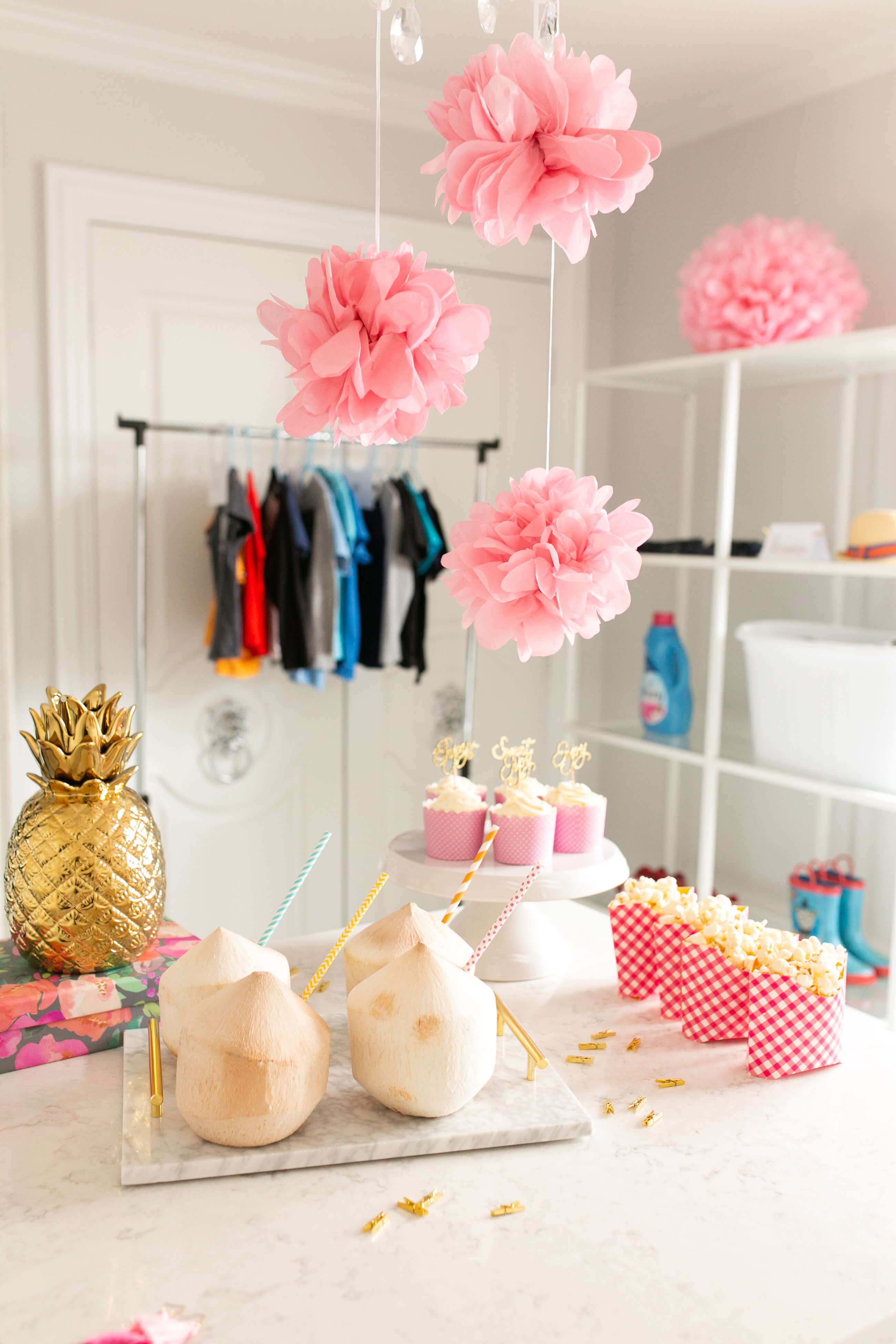 How to host a Hand-Me-Downy clothing swap party Mandy Furnis sparkleshinylove