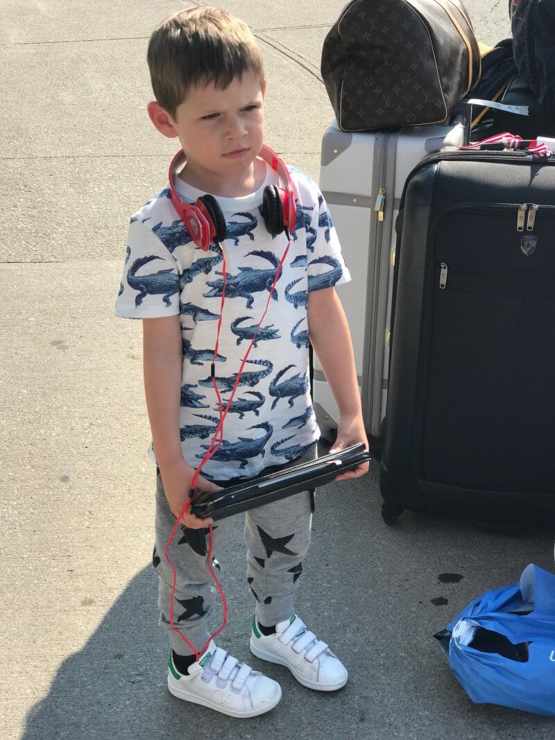 5 Ways That Air Canada Makes Travelling with Kids Easier sparkleshinylove