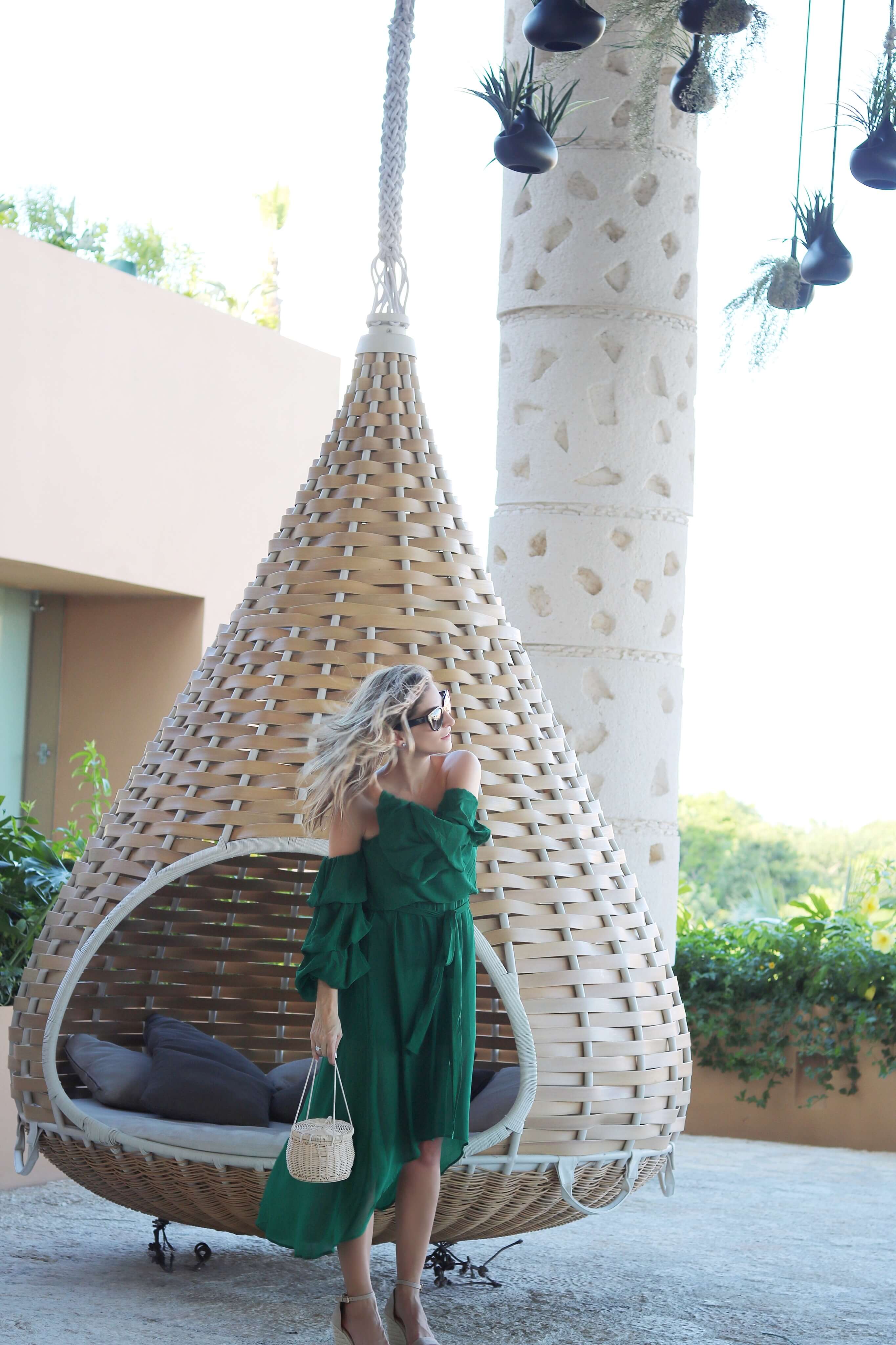 What I wore on my trip to Hotel Xcaret Mexico - sparkleshinylove