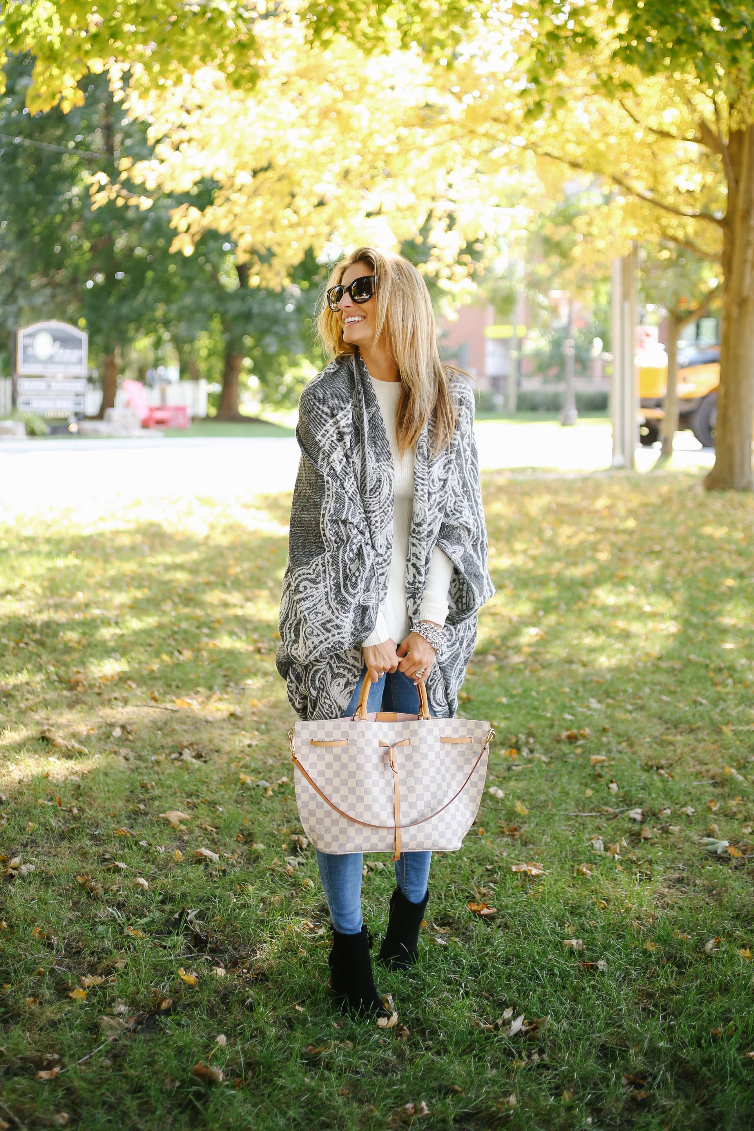 Cozy fall look from Suzy Shier; The best fall sweater!; sparkleshinylove