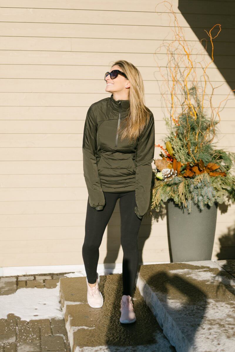 lululemon Down For It All Pullover; cute gym look sparkleshinylove