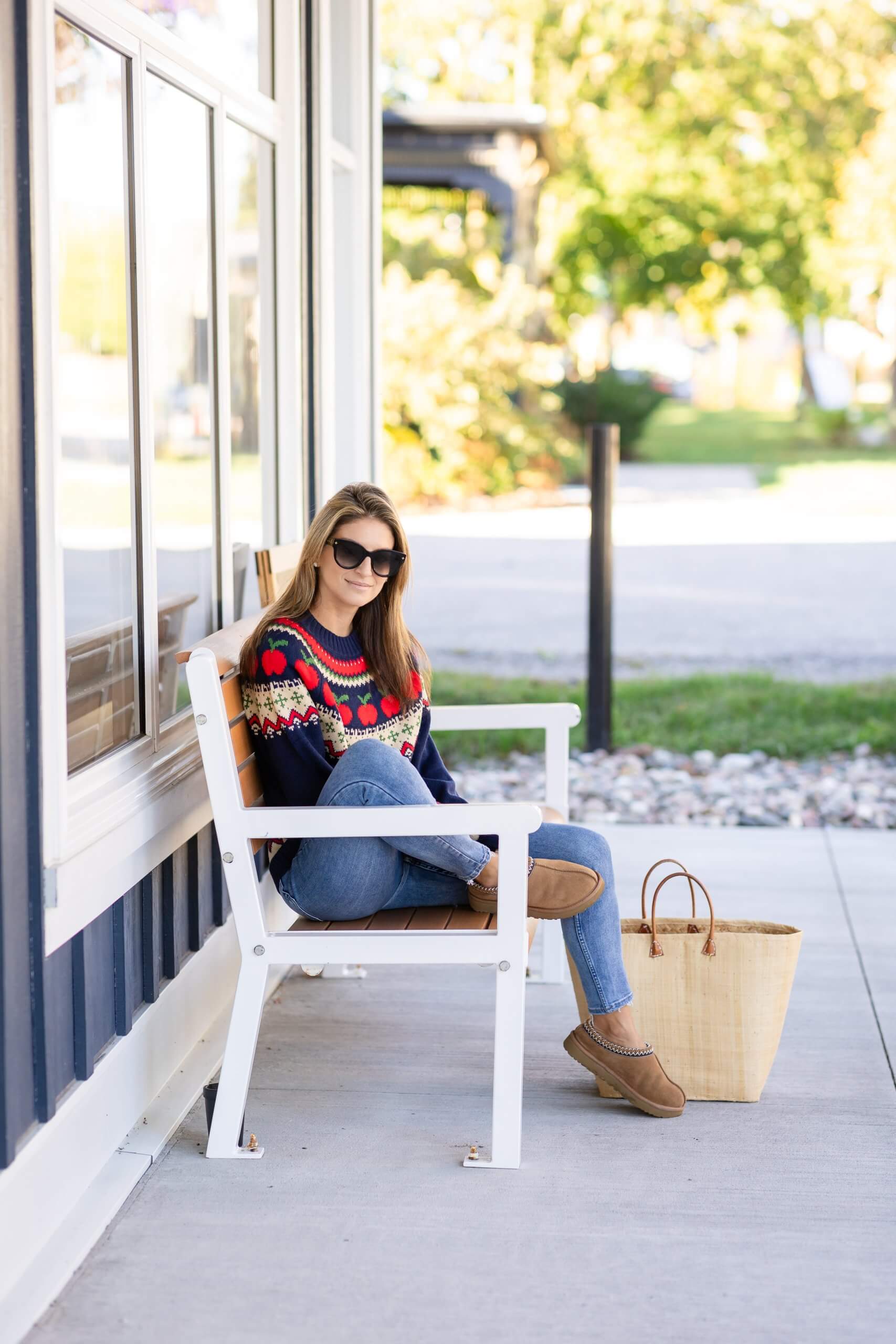 Apple Sweater; chicwish apple sweater; fall sweater; fall apple picking sweater sparkleshinylove Mandy Furnis Durham Region Blogger