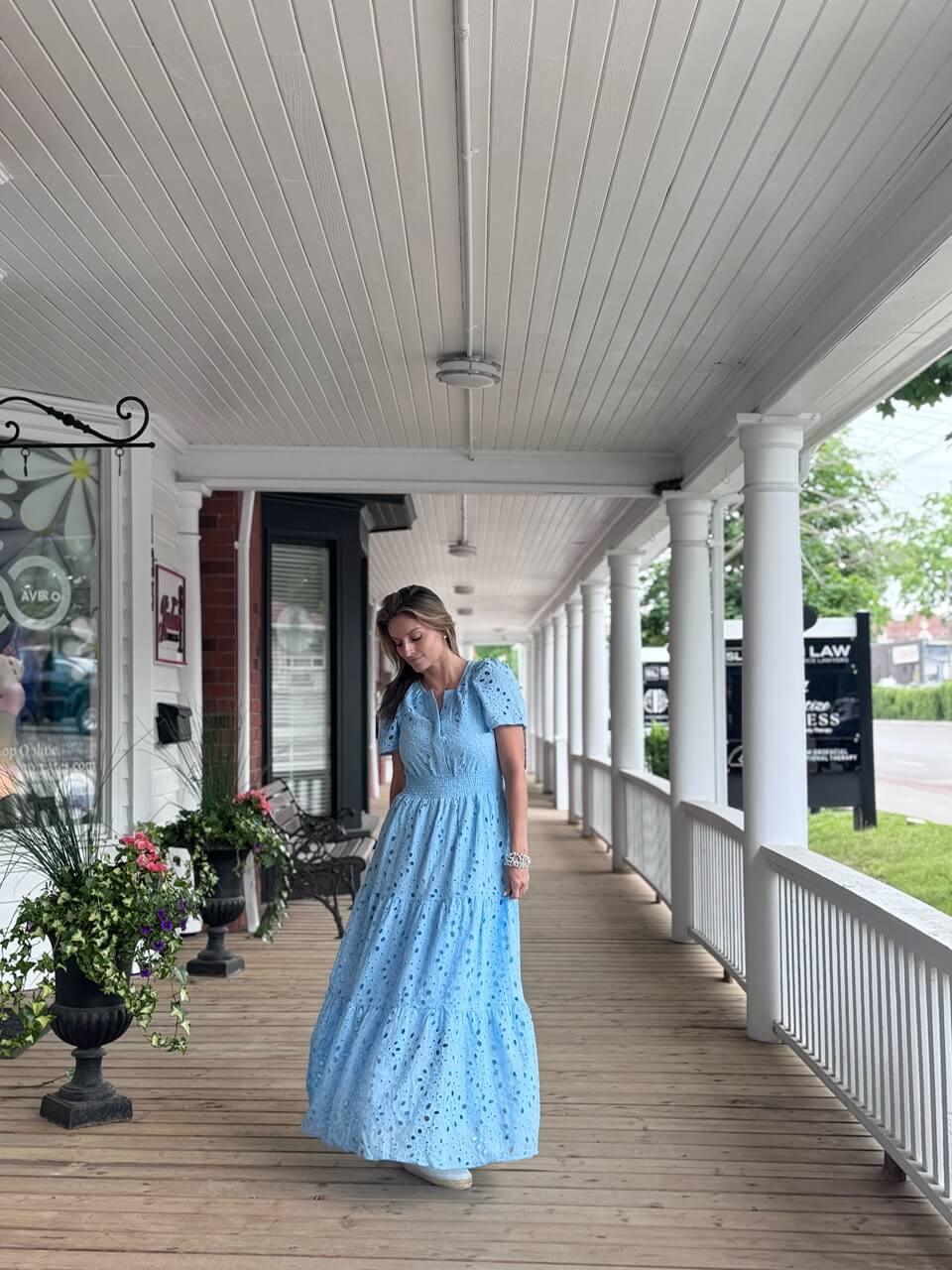 Blue eyelet maxi dress Chicwish; summer dress Chicwish; Durham region blogger sparkleshinylove Mandy