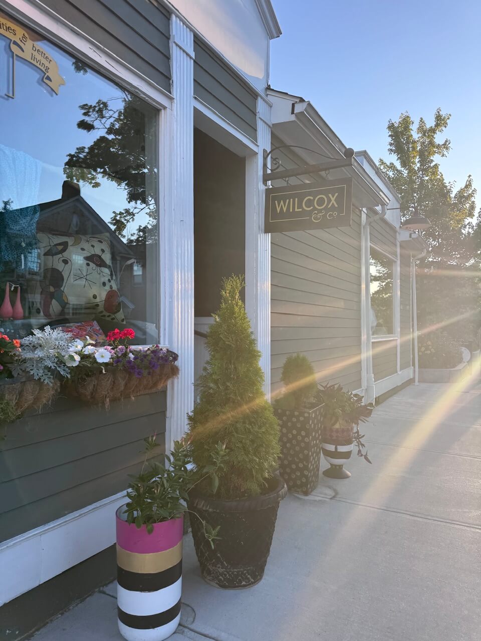 Review of our stay at 33 Main in Lenox, massachusetts; The Berkshires; Travelling with a dog to 33 Main