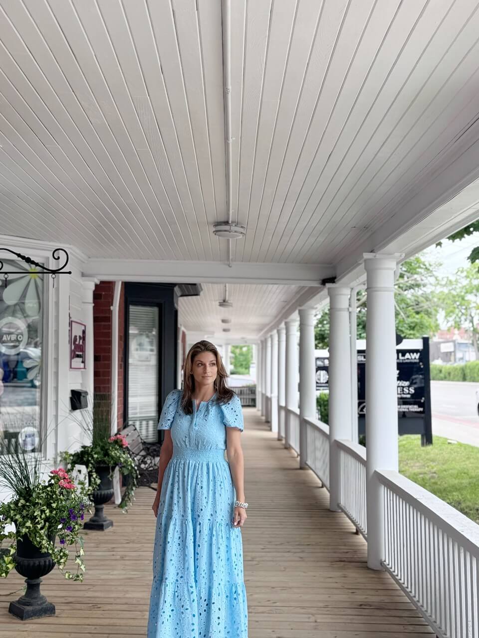 Blue eyelet maxi dress Chicwish; summer dress Chicwish; Durham region blogger sparkleshinylove Mandy