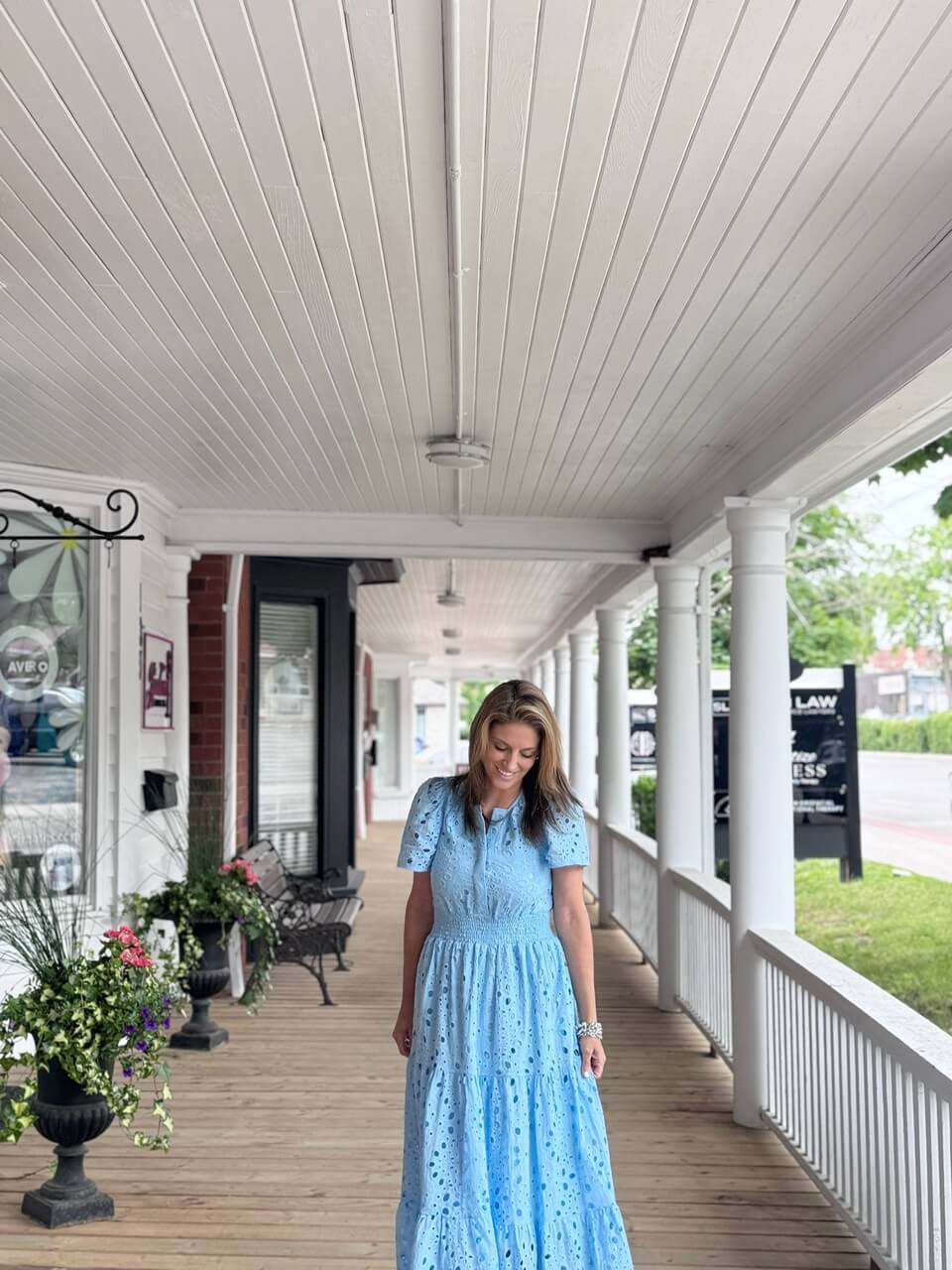 Blue eyelet maxi dress Chicwish; summer dress Chicwish; Durham region blogger sparkleshinylove Mandy